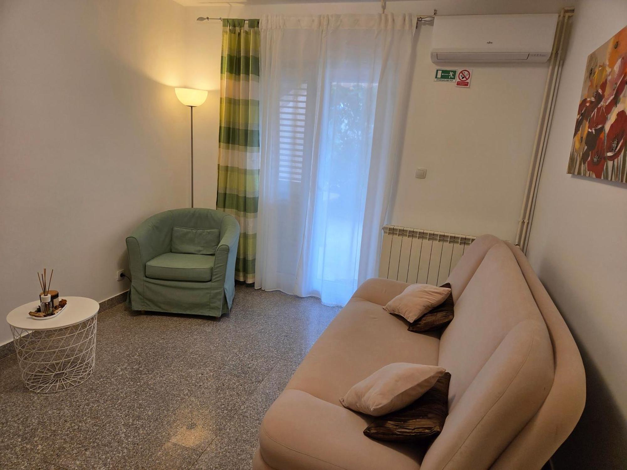 Apartment Rajci 크레스 외부 사진